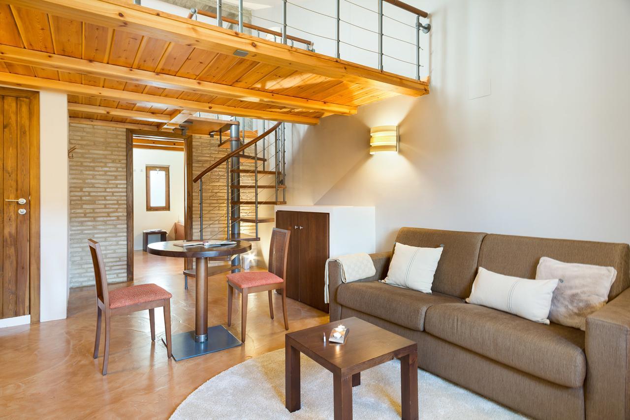 Posada De Uncastillo Ngoại thất bức ảnh