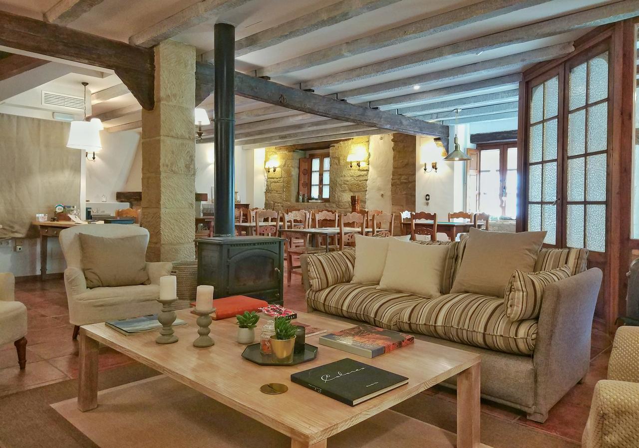 Posada De Uncastillo Ngoại thất bức ảnh